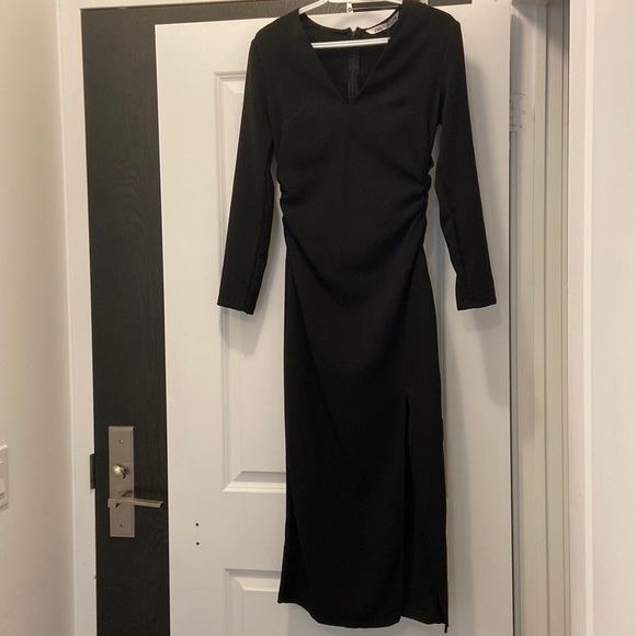 NWT MIDI dress with gathered waist. Brand new. Never worn. - Picture 5 of 8